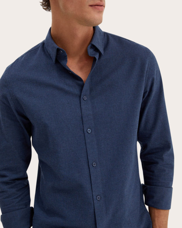 Zaine Long Sleeve Classic Brushed Shirt in MID NAVY