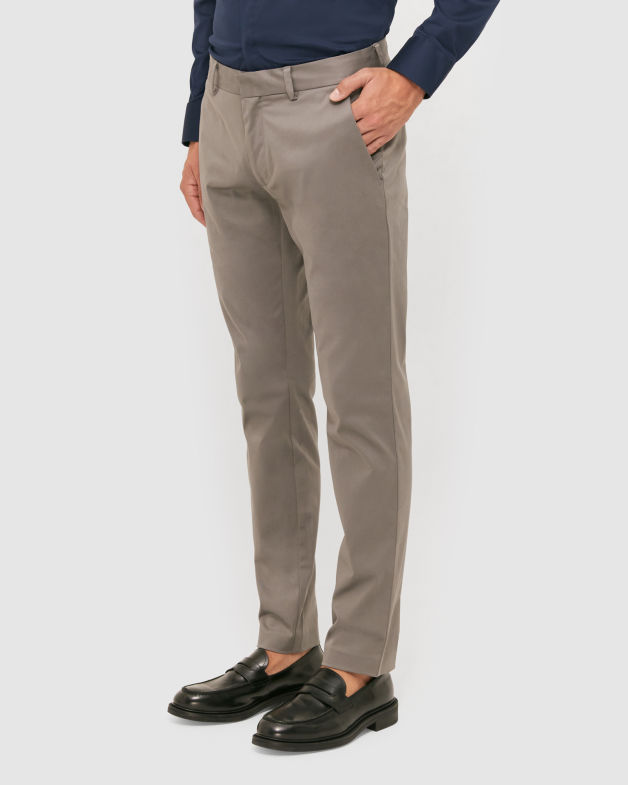Baxter Slim Chino Pant in GRAVEL