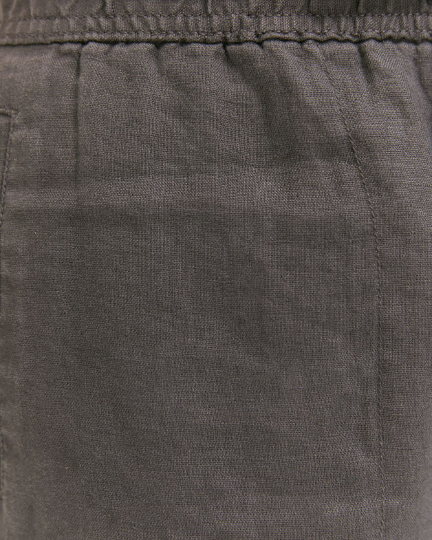 Kent Linen Short in WASHED BLACK