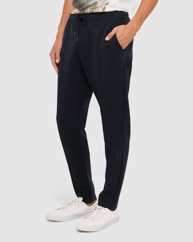 Victor Track Pant in NAVY