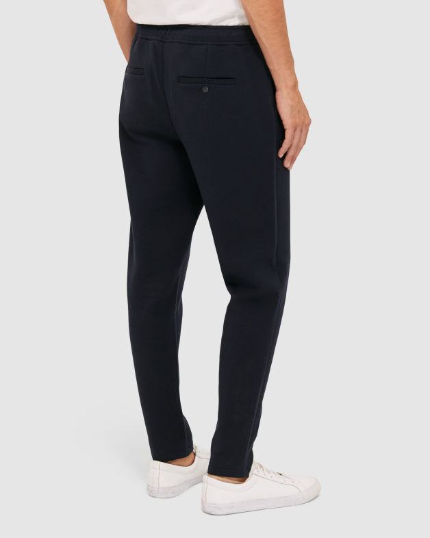 Victor Track Pant in NAVY