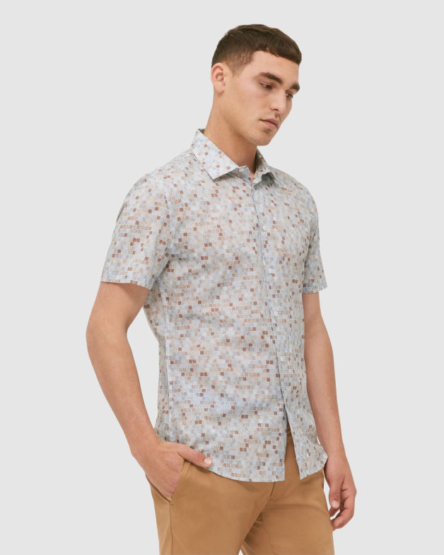 Grove Short Sleeve Classic Print Shirt in BLUE MULTI