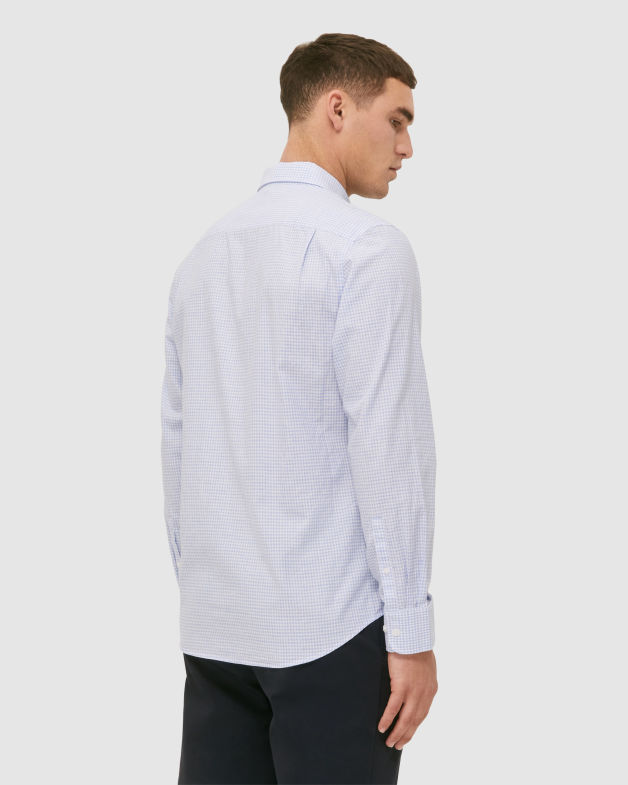 Weaver Long Sleeve Classic Shirt in LIGHT BLUE