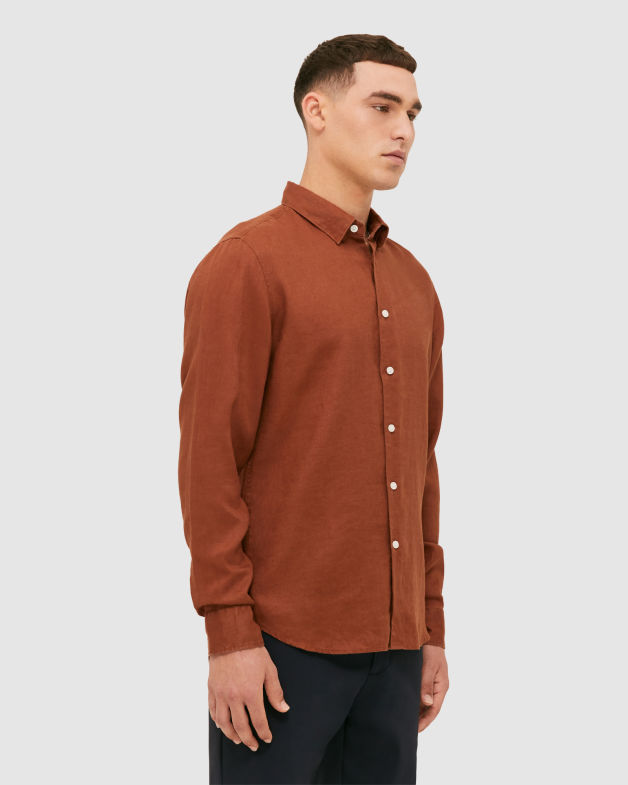 Anderson Long Sleeve Classic Linen Shirt in CHOCOLATE