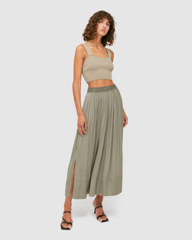 Vicky Rib Crop in WILLOW