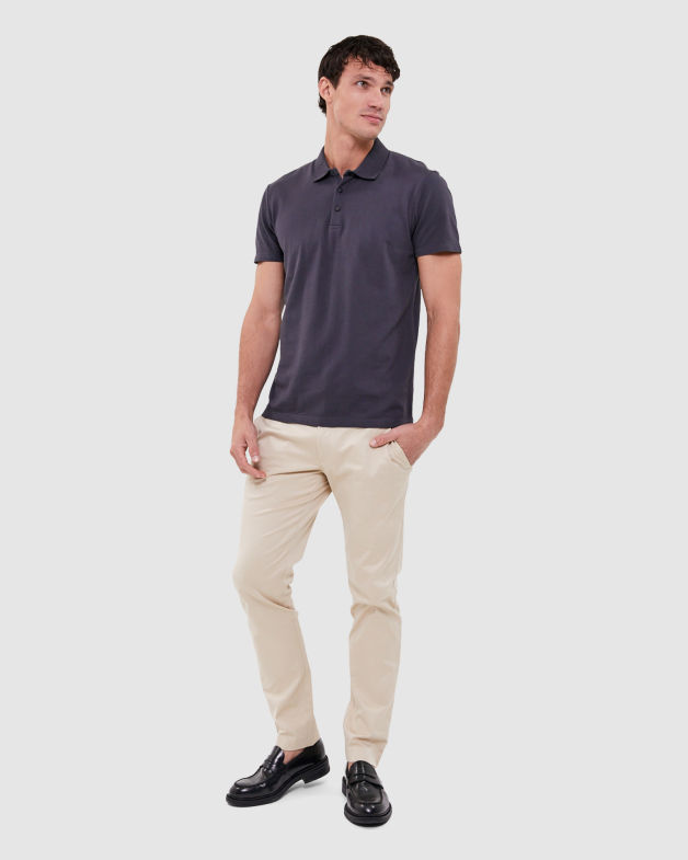 Andy Polo in WASHED BLACK