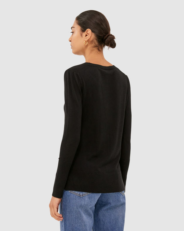 Laura Cashmere Blend Long Sleeve Knit in BLACK
