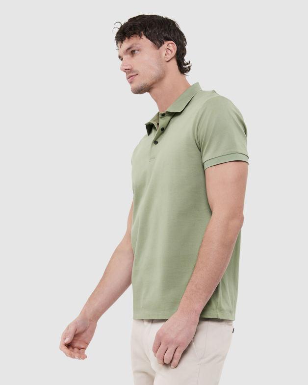 Andy Polo in JADE