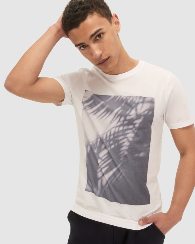 Chester Print Tee in WHITE