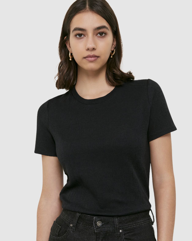 Lulu Tee in BLACK