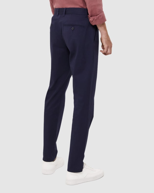 Noland Lightweight Chino Pant in INK