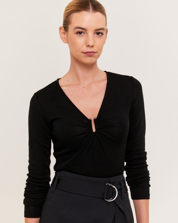 Coco Long Sleeve Keyhole Top in BLACK