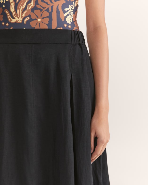 Black midi skirt david jones hotsell