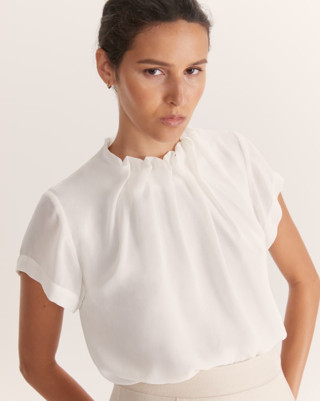 White high neck short sleeve top top