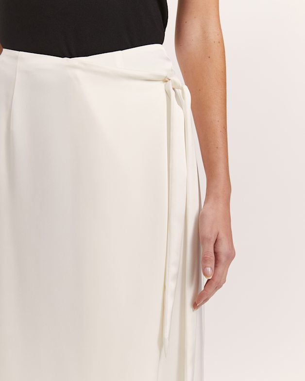 Jayde Wrap Midi Skirt in Vanilla SABA