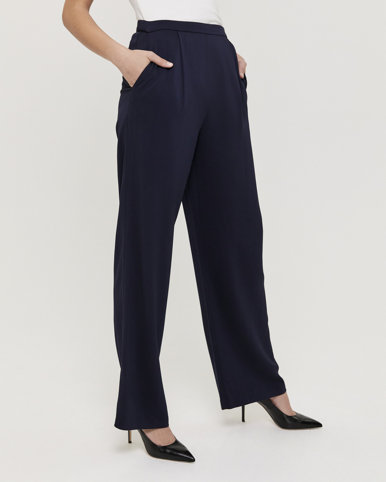 Isadora Wide Leg Pant in MIDNIGHT