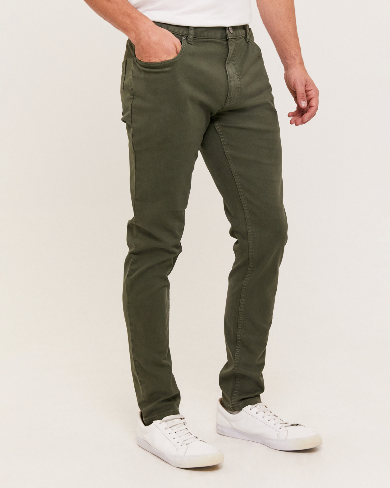 Riley Garment Dye Skinny Jean in MILITARY