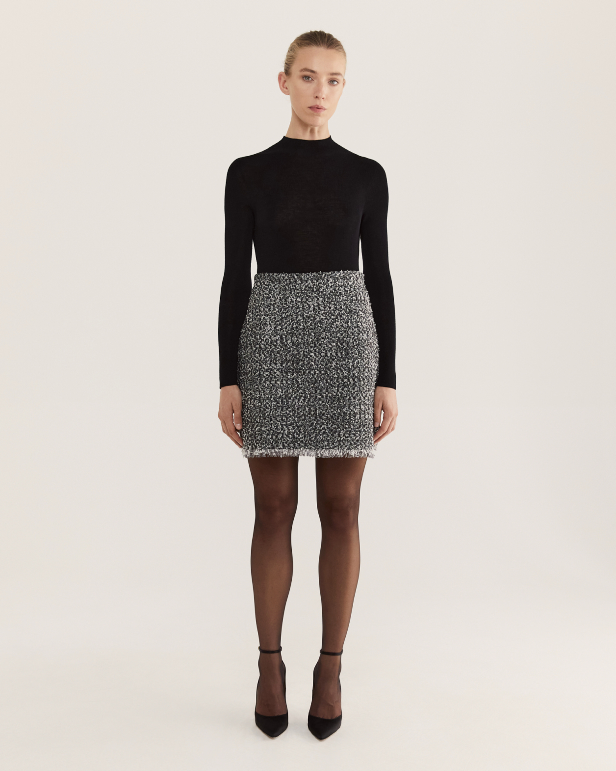 Romy Tweed Mini Skirt in BLACK/IVORY