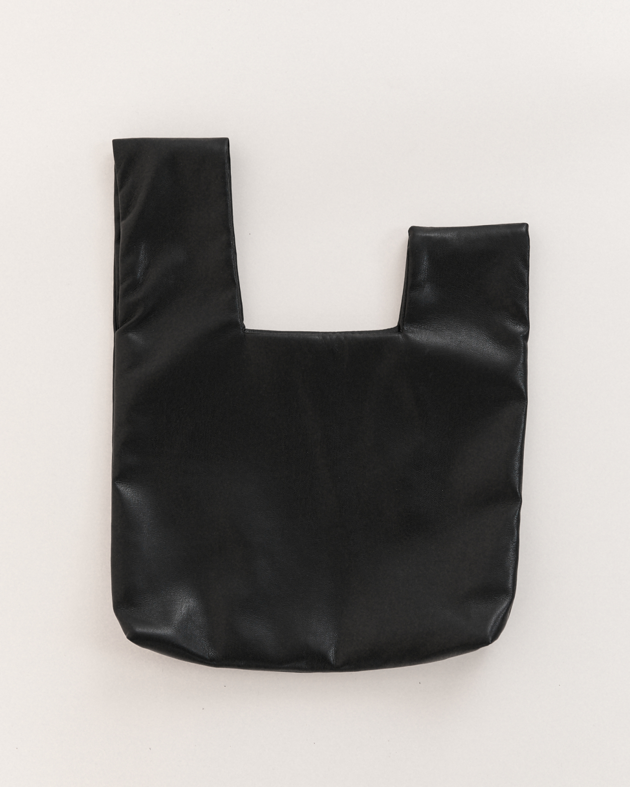 Vegan Leather Knot Bag in BLACK