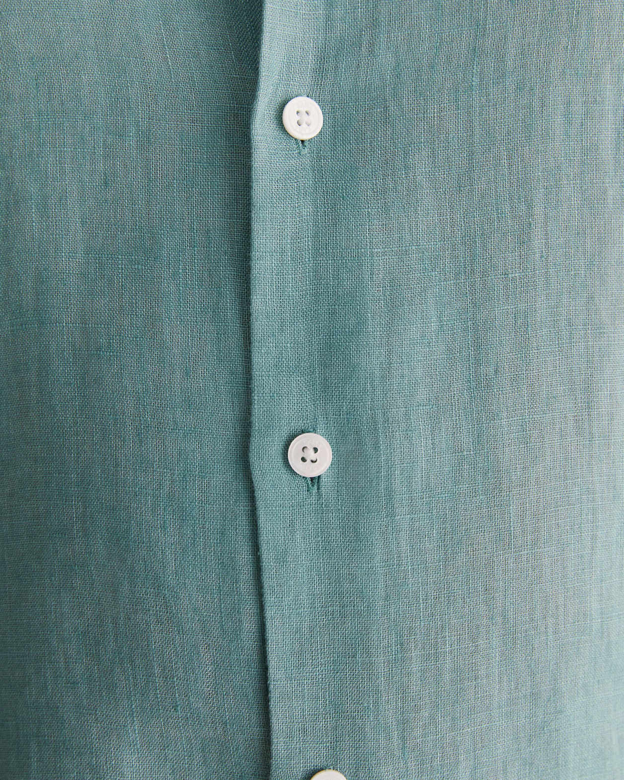 Anderson Long Sleeve Classic Linen Shirt in GREEN TEA