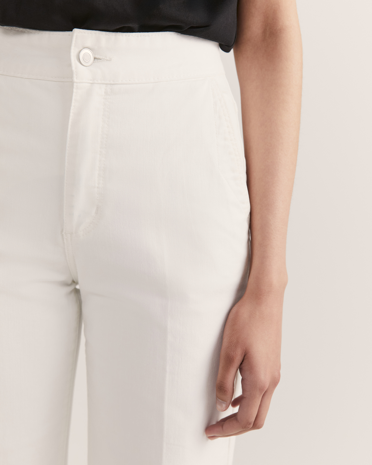 Ava Cropped Wide Leg Jean in WHITE
