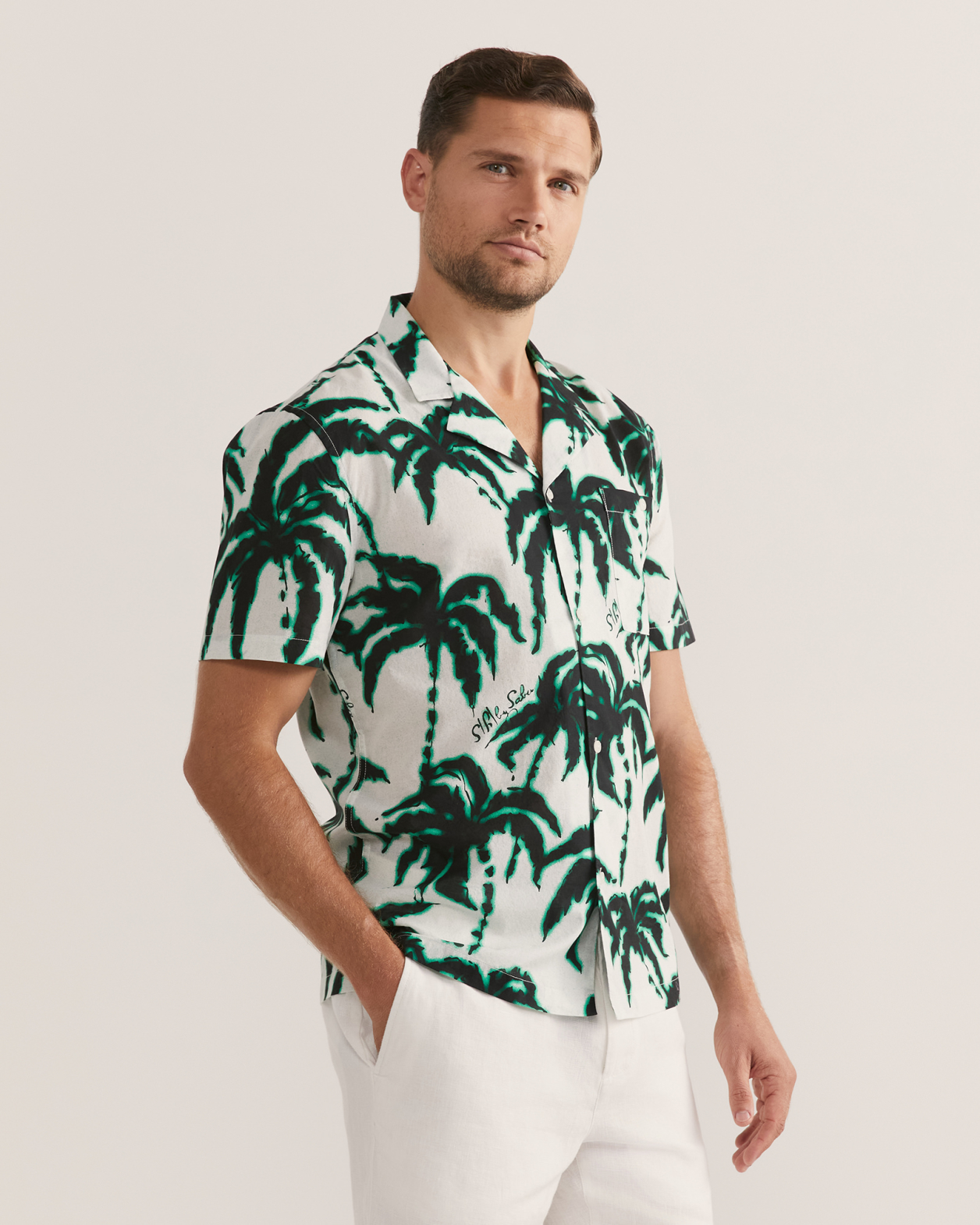 West Short Sleeve Resort Print Shirt in GREEN