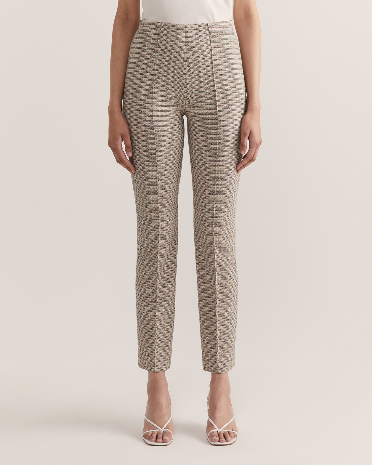 Isla Check Pull On Pant in MULTI