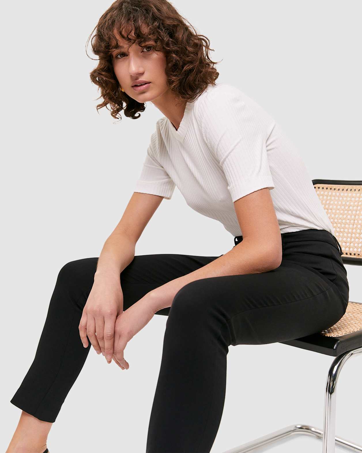 Tia Suit Pant in BLACK