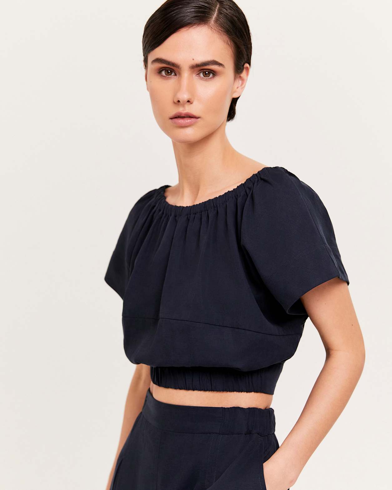 Eden Top in NAVY
