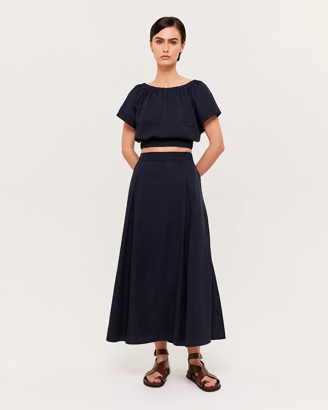 Eden Top in NAVY