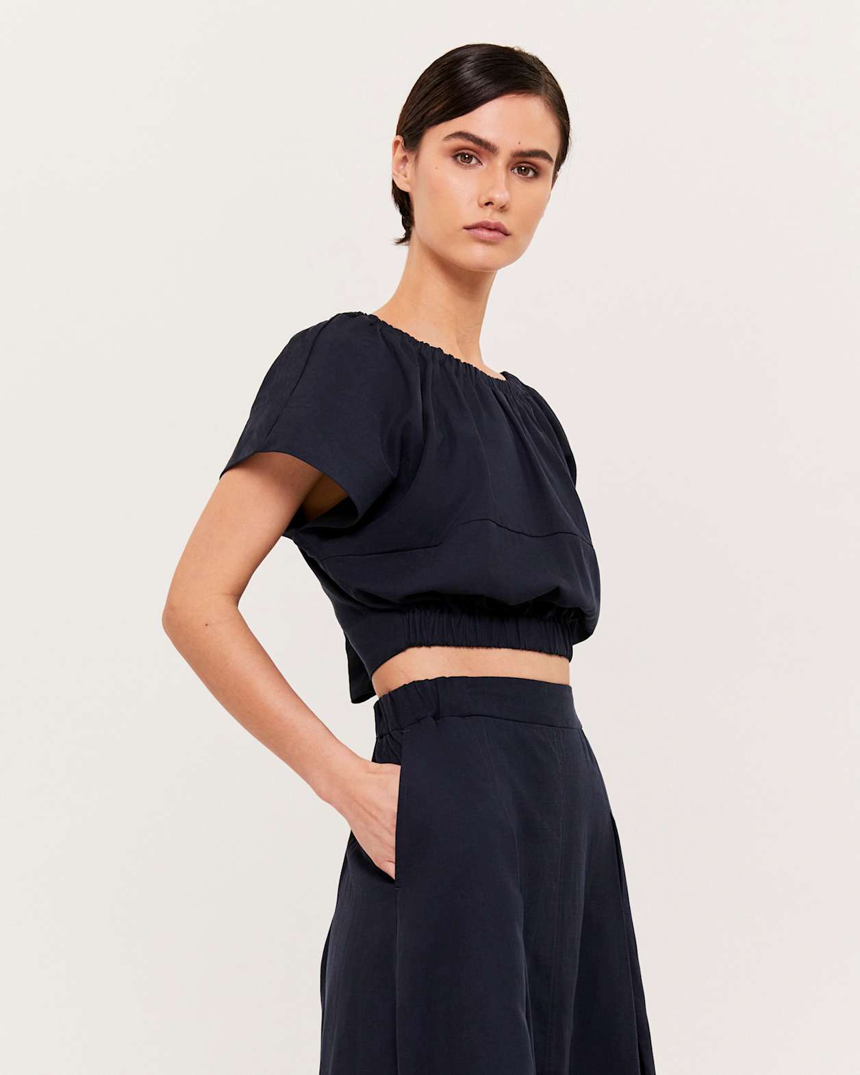 Eden Top in NAVY
