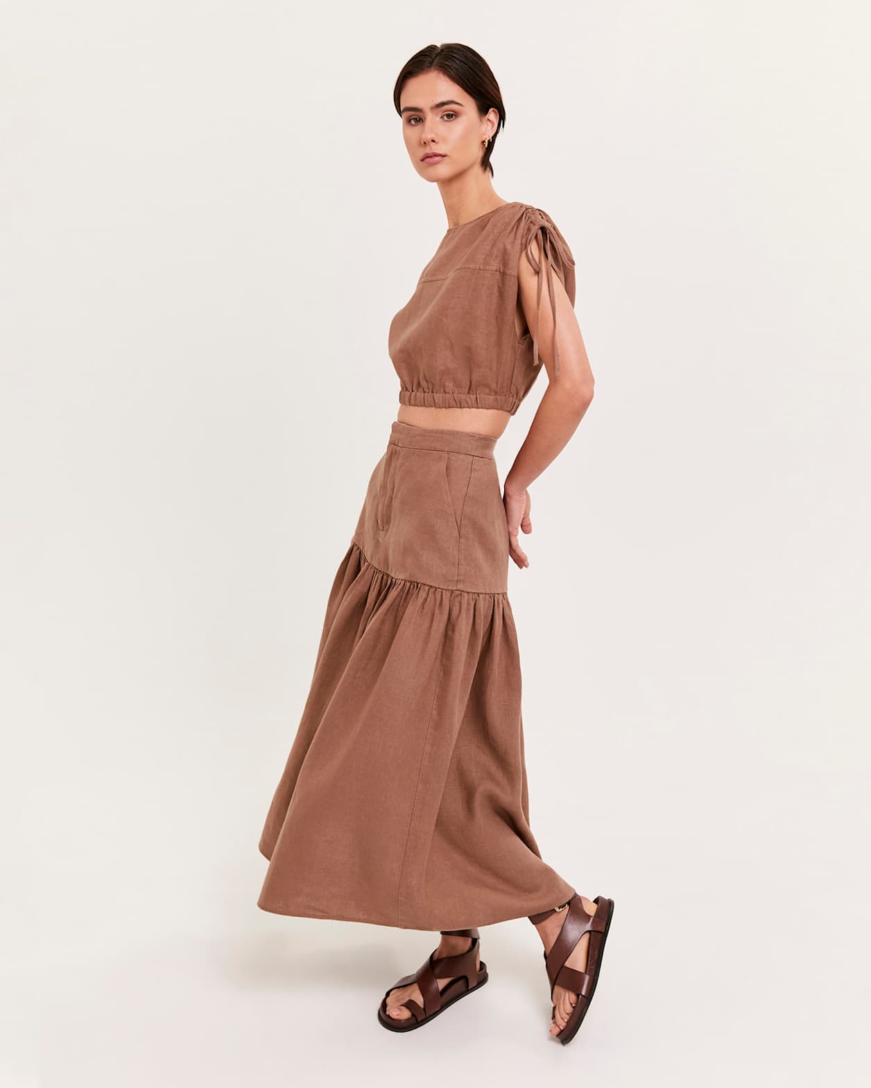 Lila Linen Midi Skirt in MOCHA