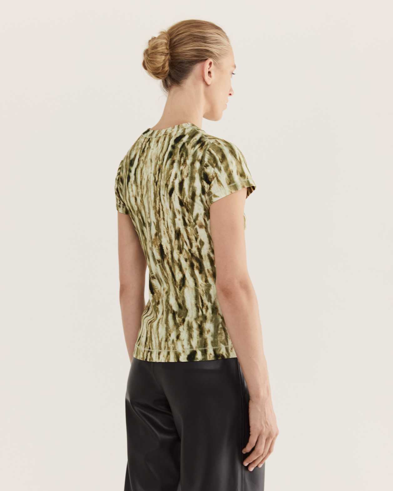 Kenzan Short Sleeve Rib Tee in MULTI