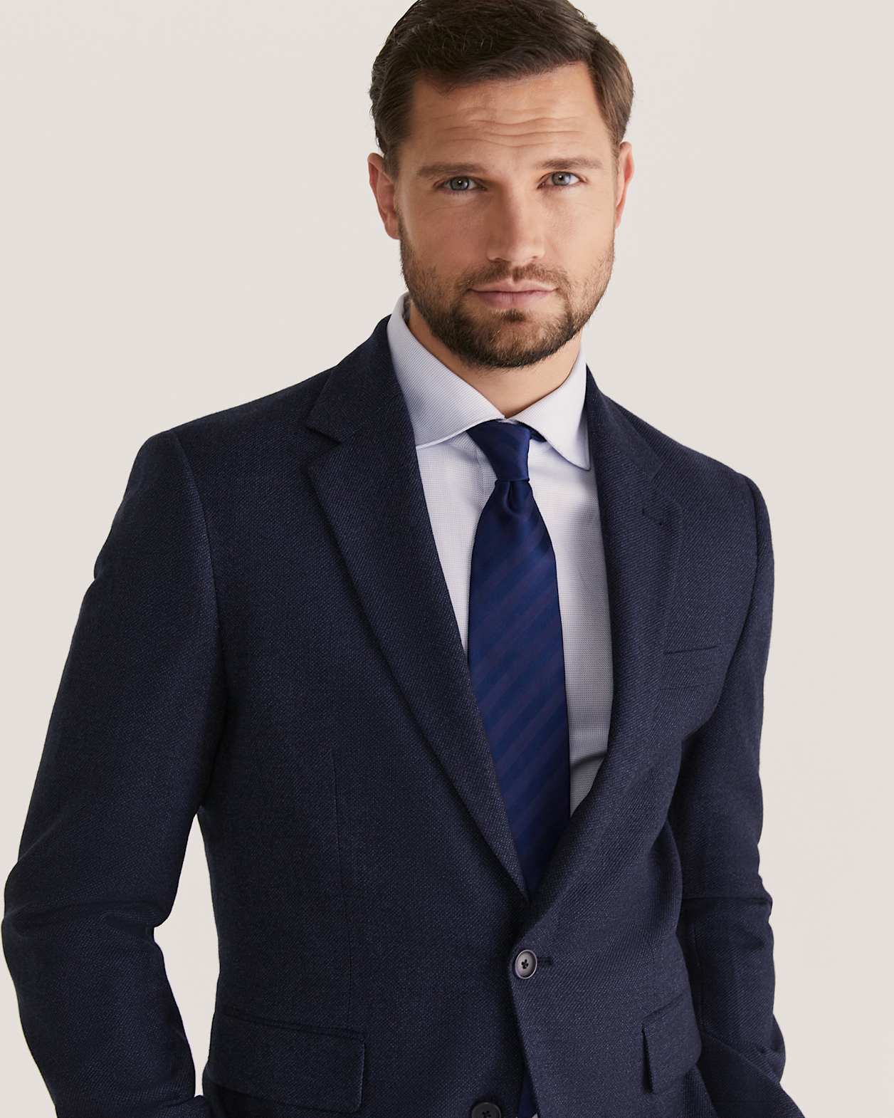 Silk Twill Stripe Tie in NAVY
