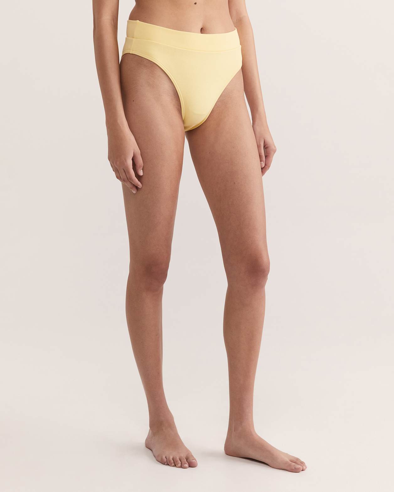 Koa Bikini Mid Pant in LEMON