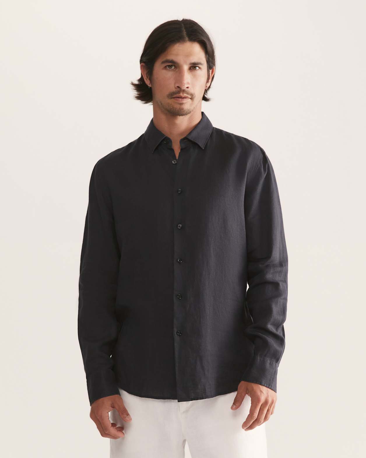 Anderson Long Sleeve Classic Linen Shirt in BLACK