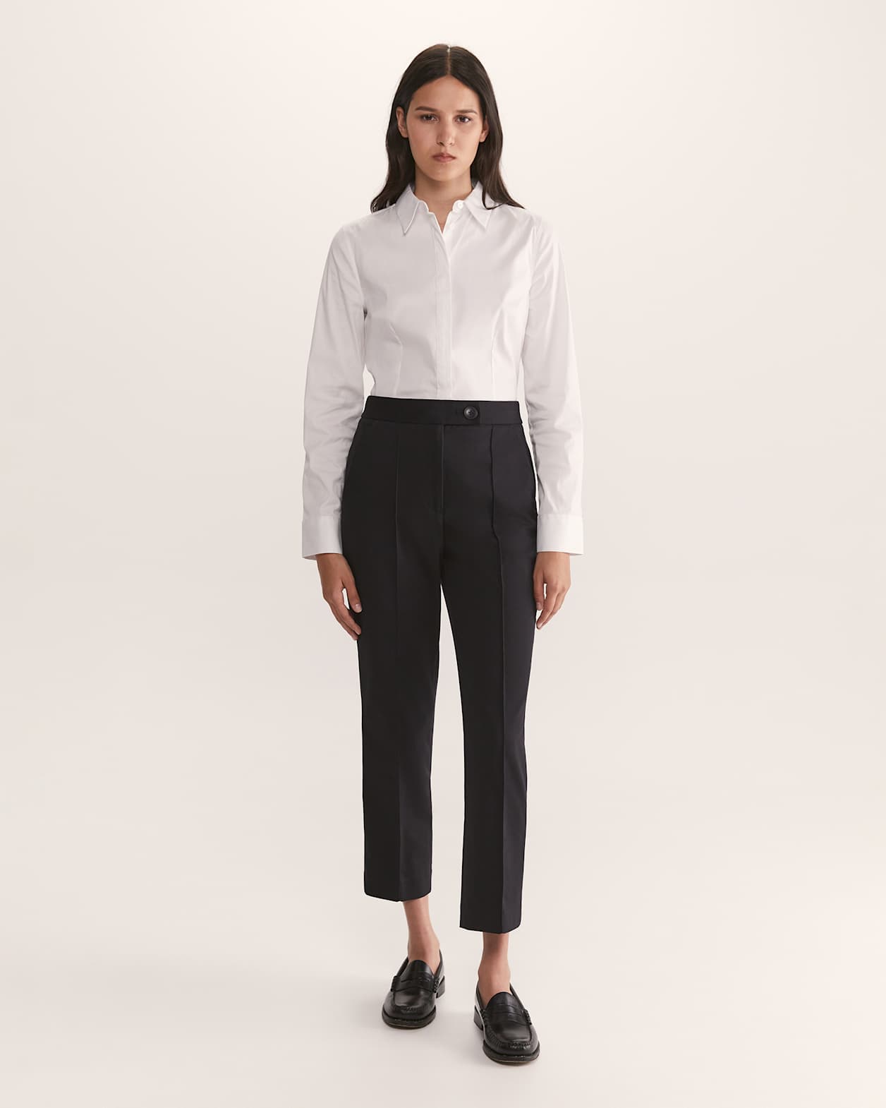 Tia Straight Leg Pant in BLACK