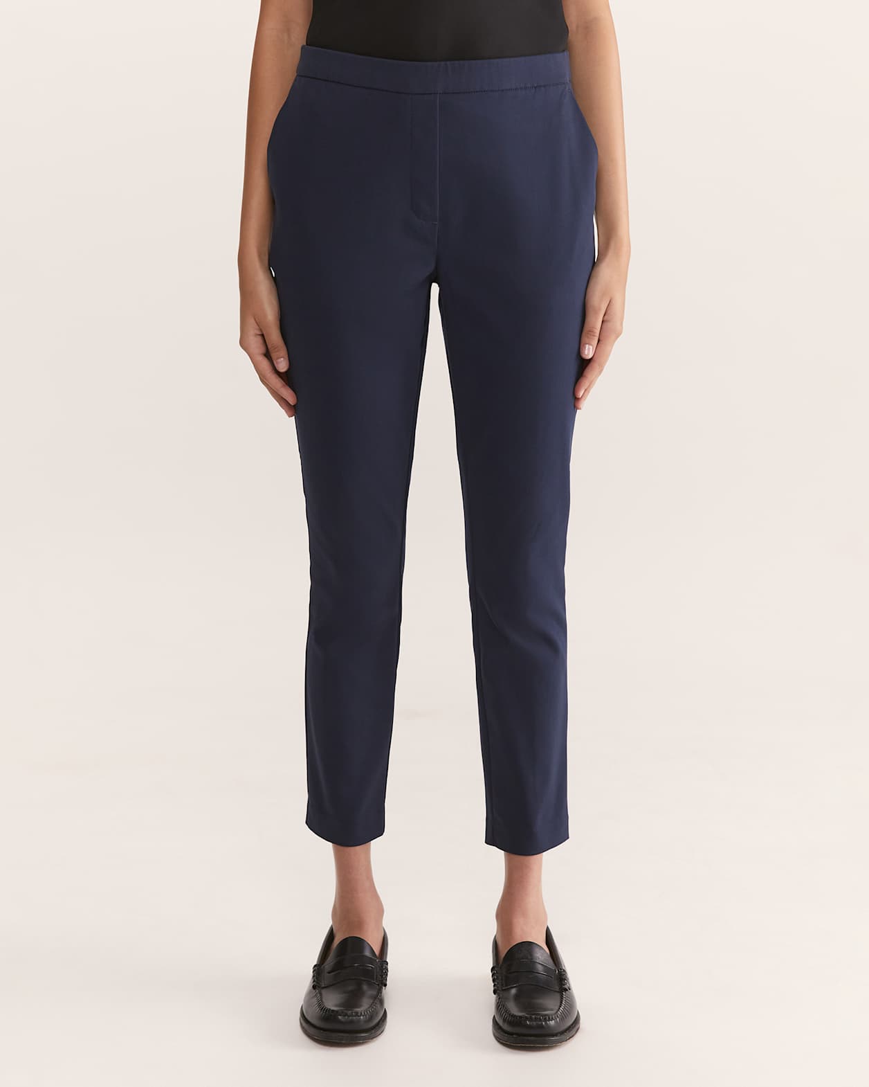 Tia Pull On Pant in INK