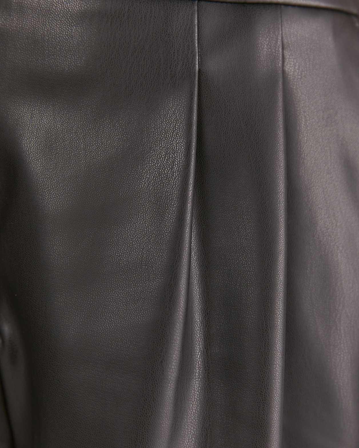 Viv Faux Leather Short in BLACK