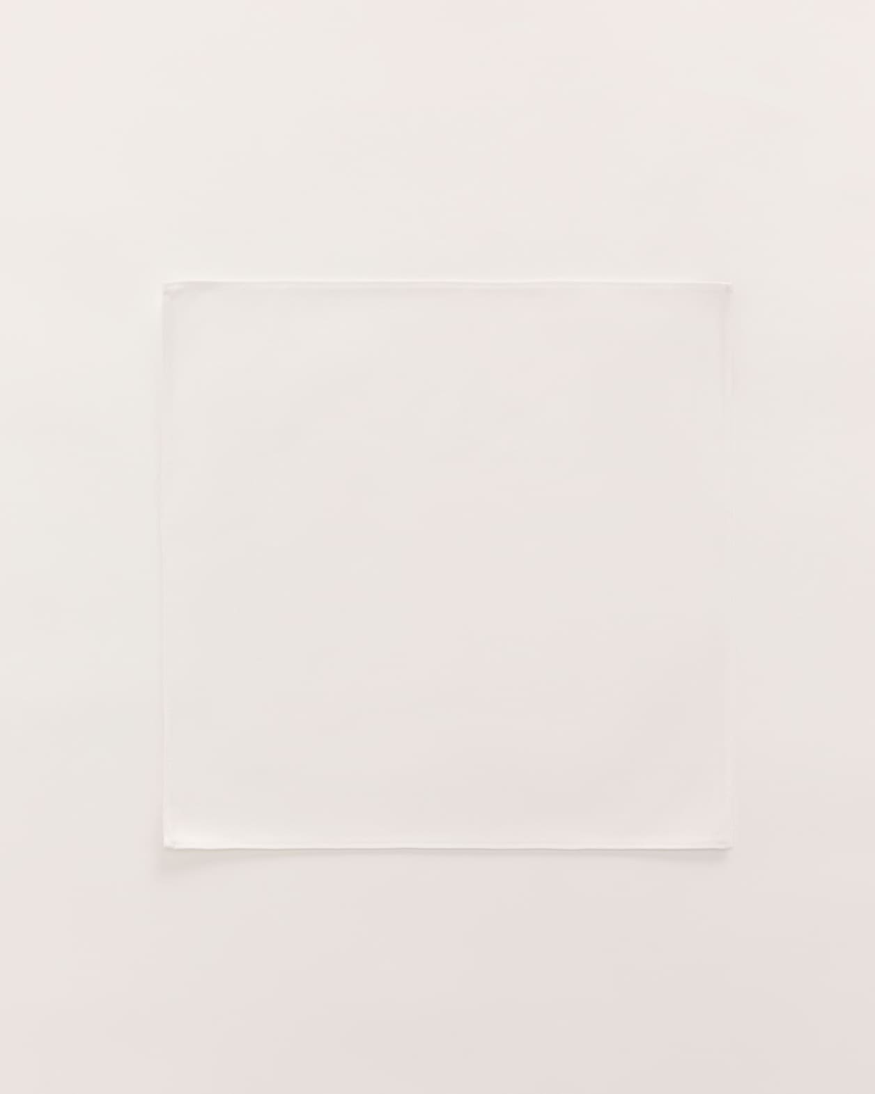 Munroe Pocket Square in WHITE