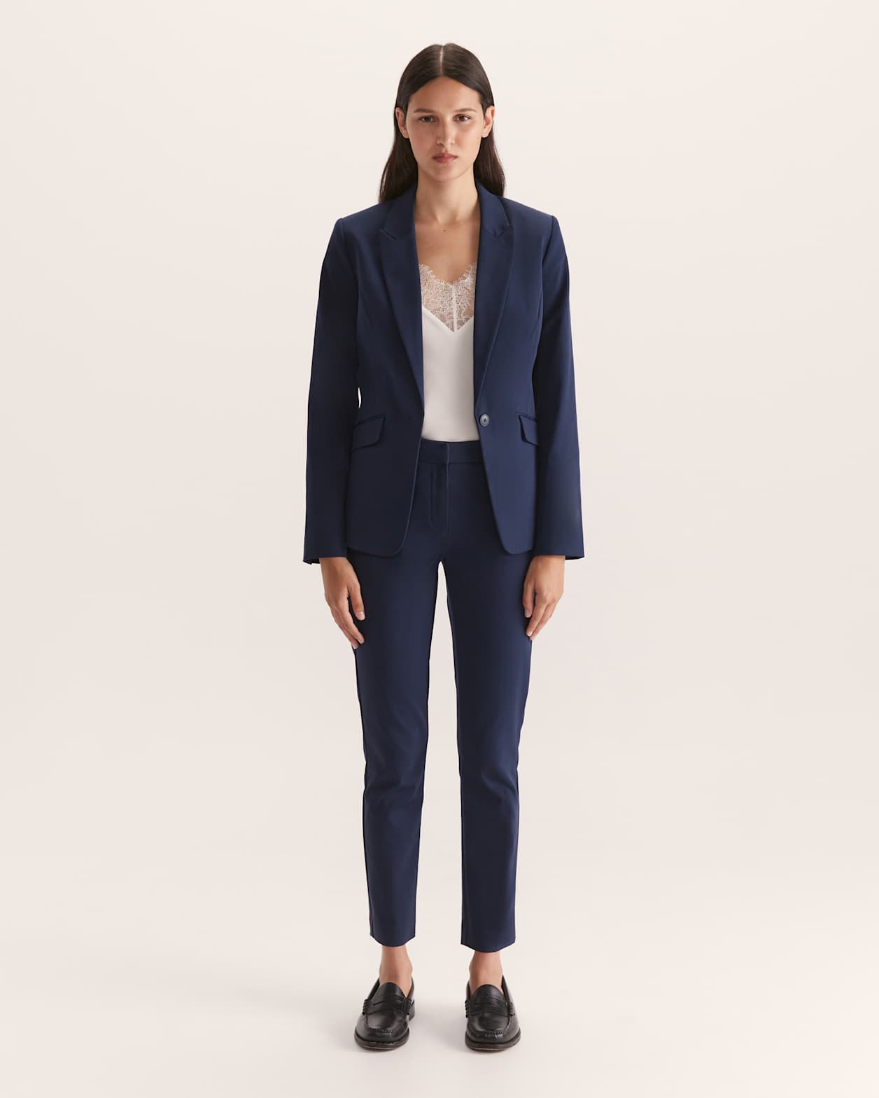 Tia Suit Pant in INK