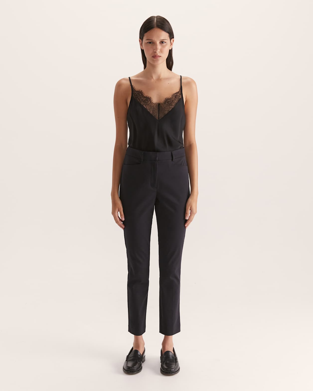 Tia Suit Pant in BLACK