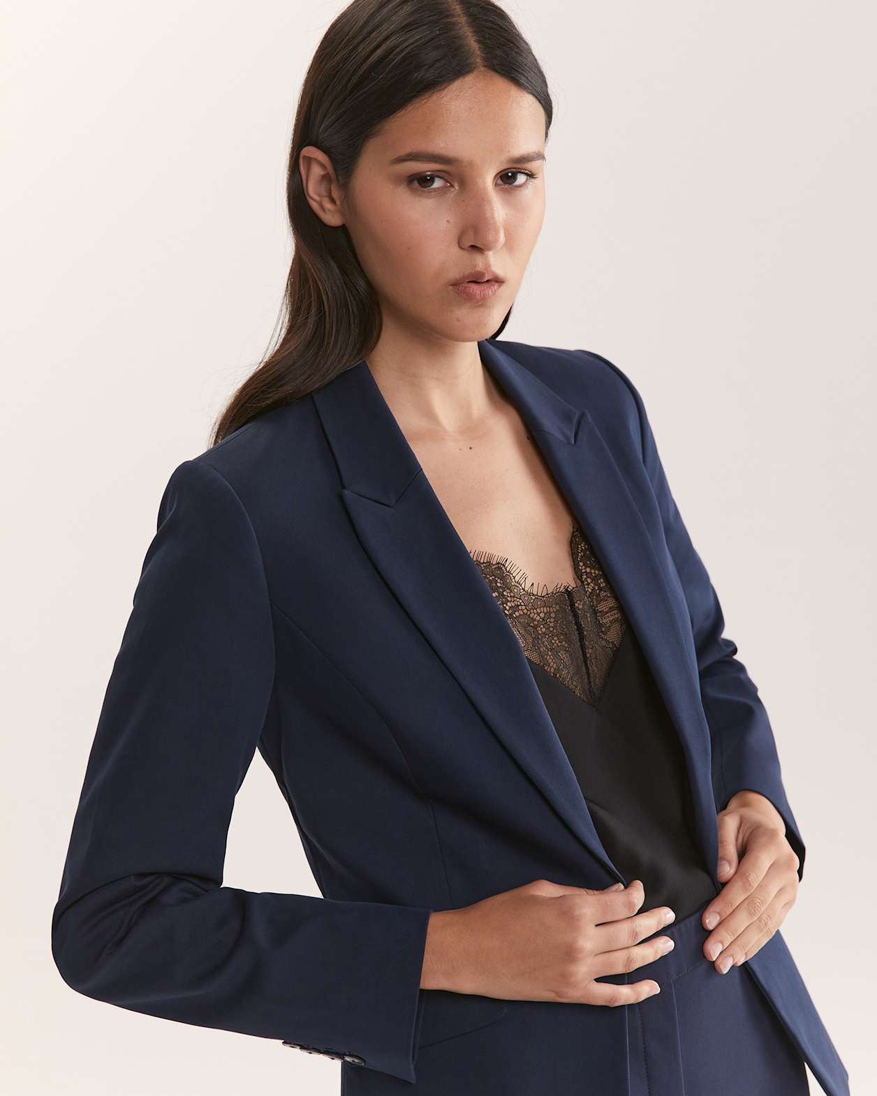 Tia Suit Blazer in INK