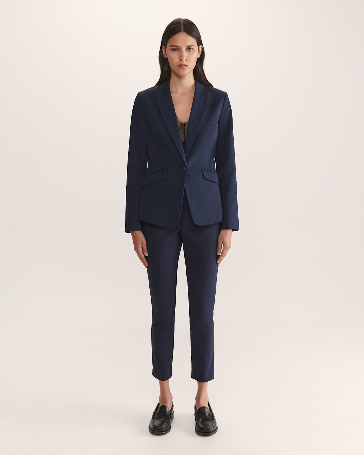 Tia Suit Blazer in INK