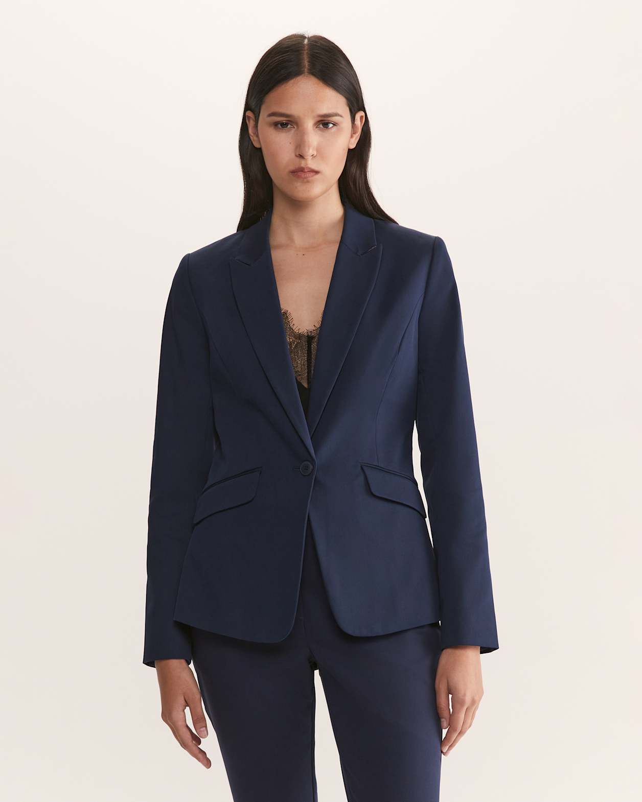 Tia Suit Blazer in INK