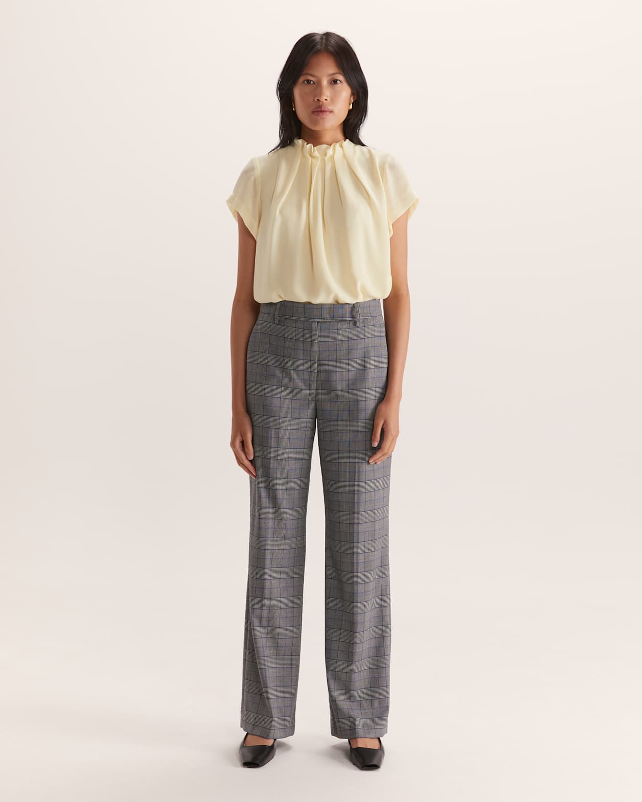 Willa High Neck Short Sleeve Top in LEMON