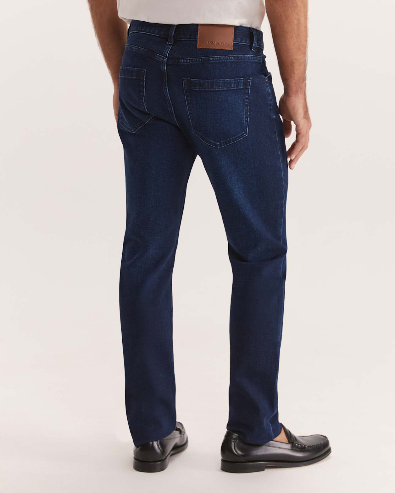 Fitzroy Slim Jean in INDIGO