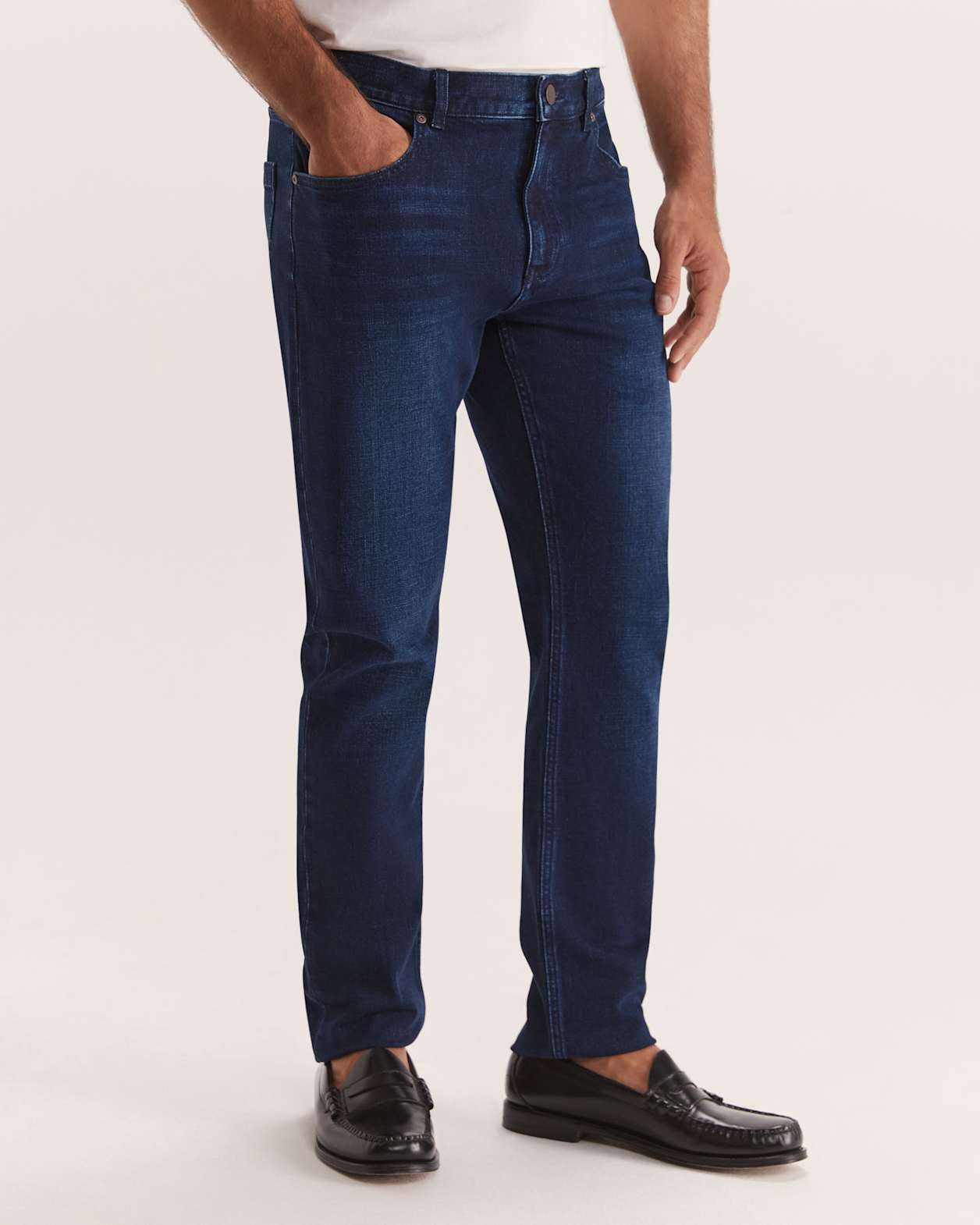 Fitzroy Slim Jean in INDIGO