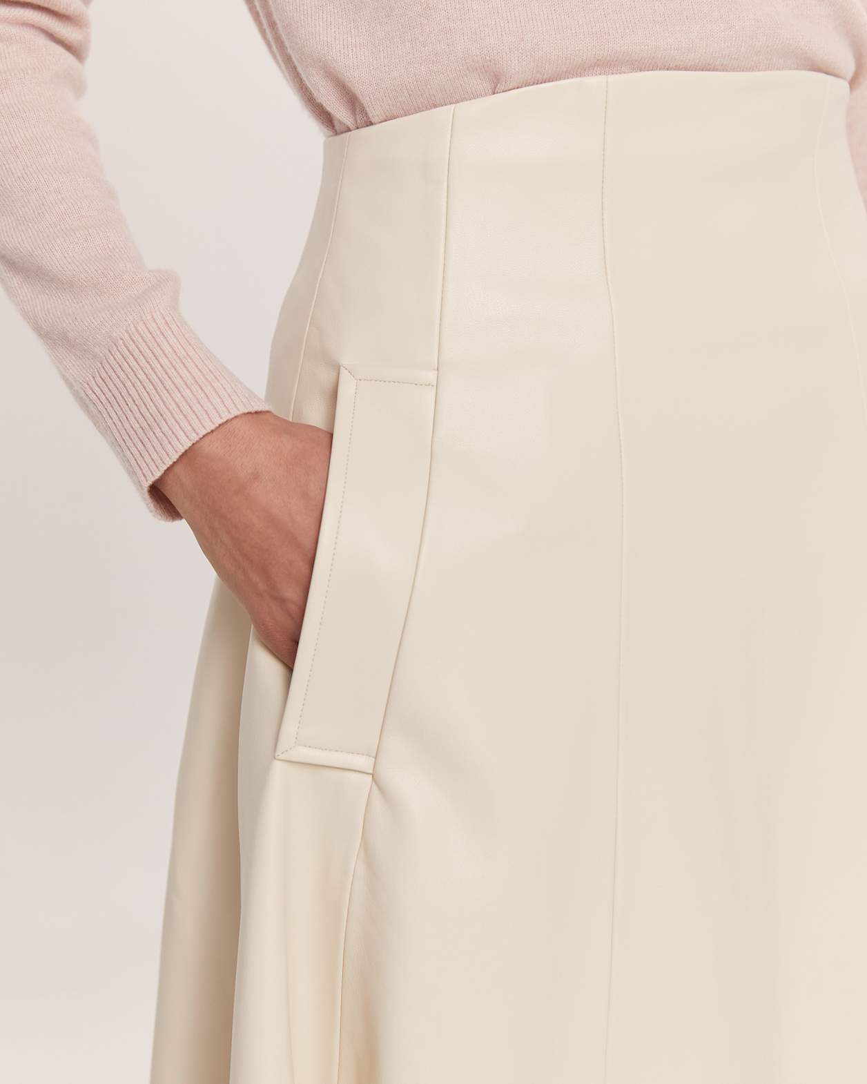 Viv Faux Leather Full Skirt in VANILLA