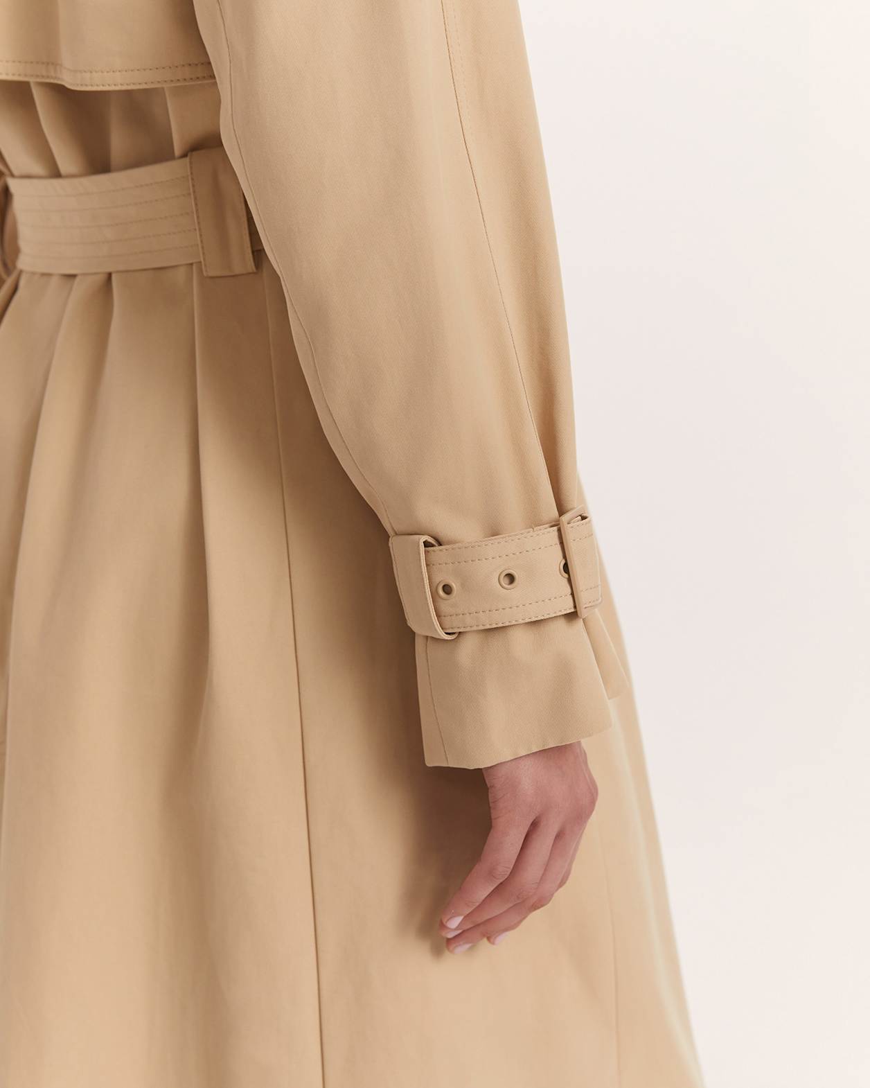 Lana Trench Coat in CAPPUCCINO